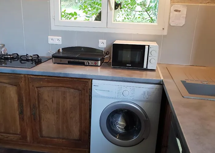 A Vigna Vecchia D'hotes 住宿加早餐酒店 维琪奥港